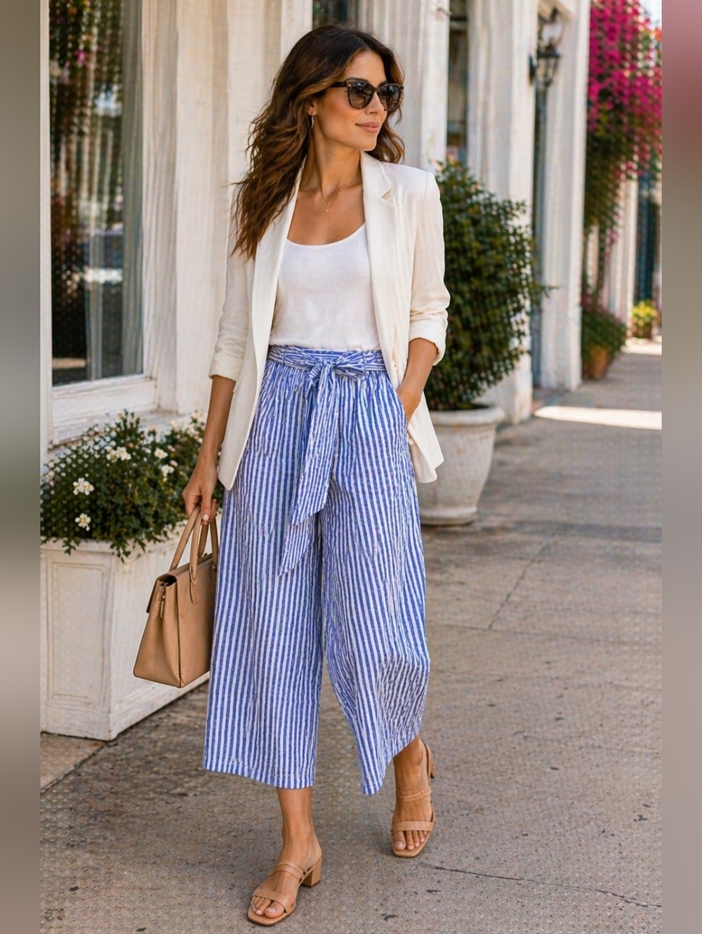 Dress Forum Coastal Wide Leg Crop Pants Blue Stripe Resort Style Small - Picture 6 of 8